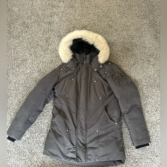 Original Moose Knuckle stirling parka shearling